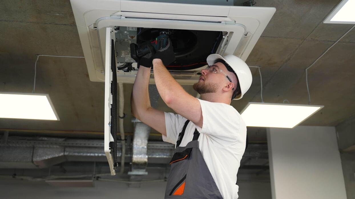 Ceiling Cassette Service